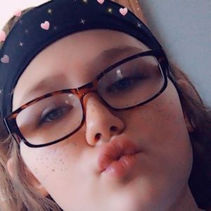 Meet your Posher, Julianna